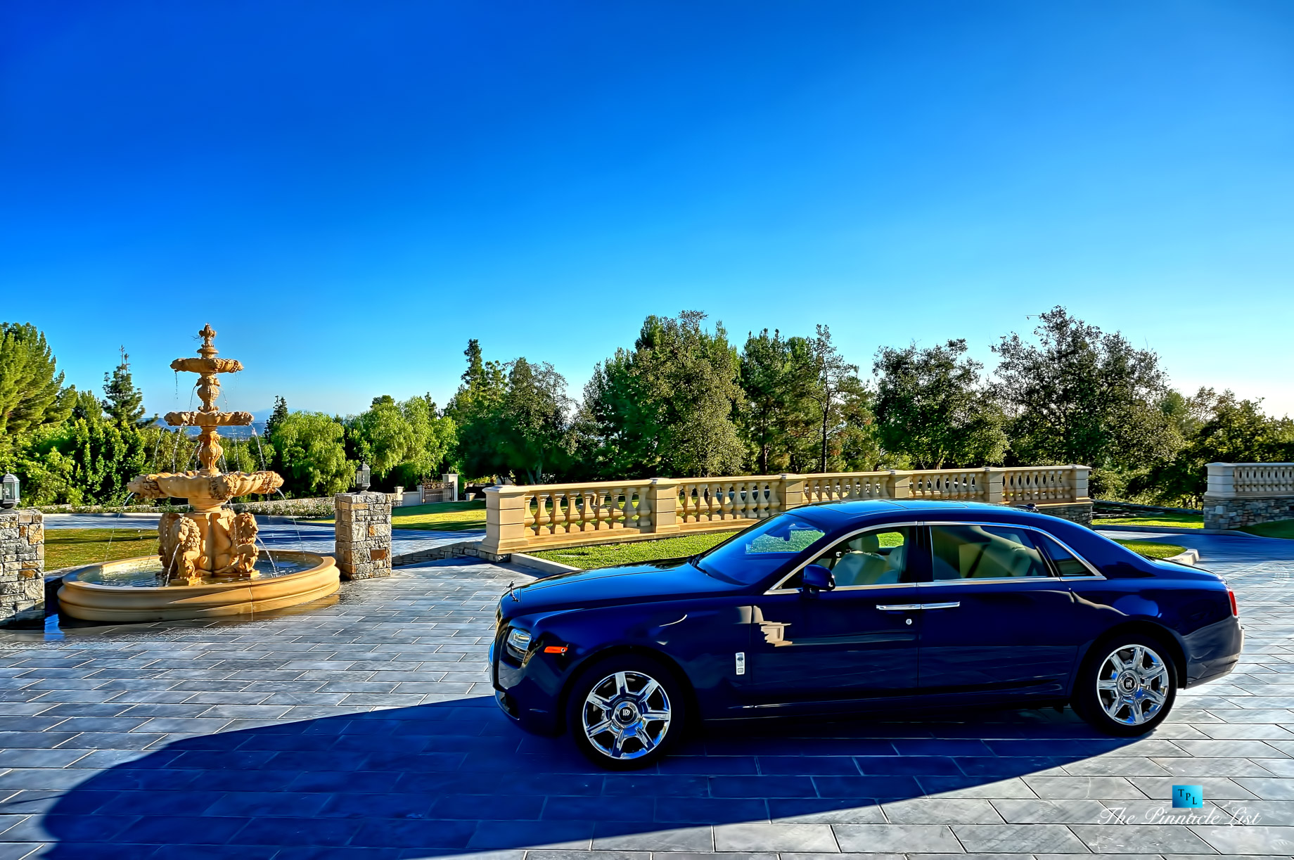 Luxury Defined – Rolls-Royce Ghost at The Bradbury Estate in Southern California