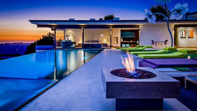 Sunset Vistas - Matthew Perry Residence - 9010 Hopen Place, Los Angeles, CA, USA