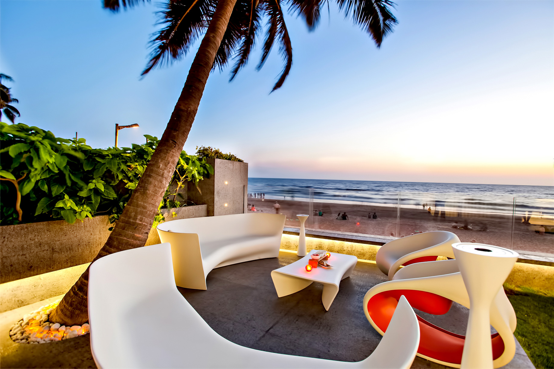 Juhu Beach Apartment - Mumbai, Maharashtra, India