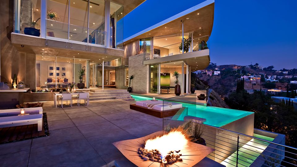 DJ Avicii Hollywood Home - 1474 Blue Jay Way, Los Angeles, CA, USA