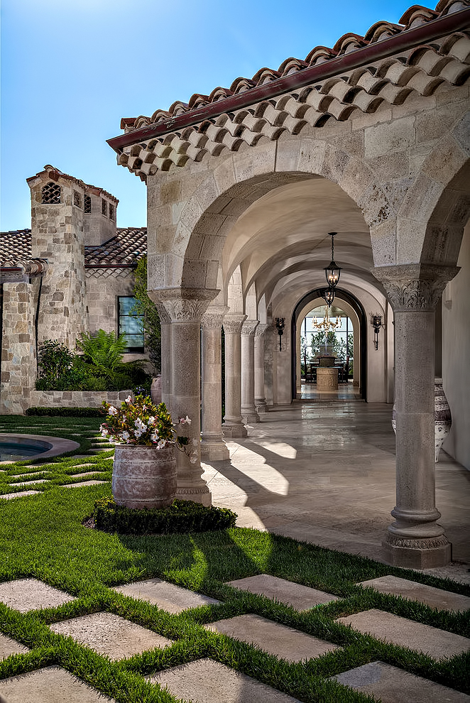 Romanesque Luxury Villa - The Strand at Headlands, Dana Point, CA, USA