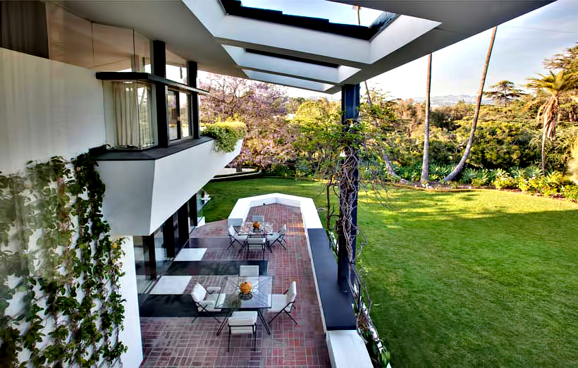 Ellen DeGeneres Brody House Residence – 360 S Mapleton Dr, Los Angeles, CA, USA