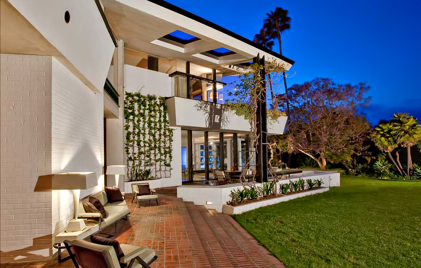 Ellen DeGeneres Brody House Residence – 360 S Mapleton Dr, Los Angeles, CA, USA