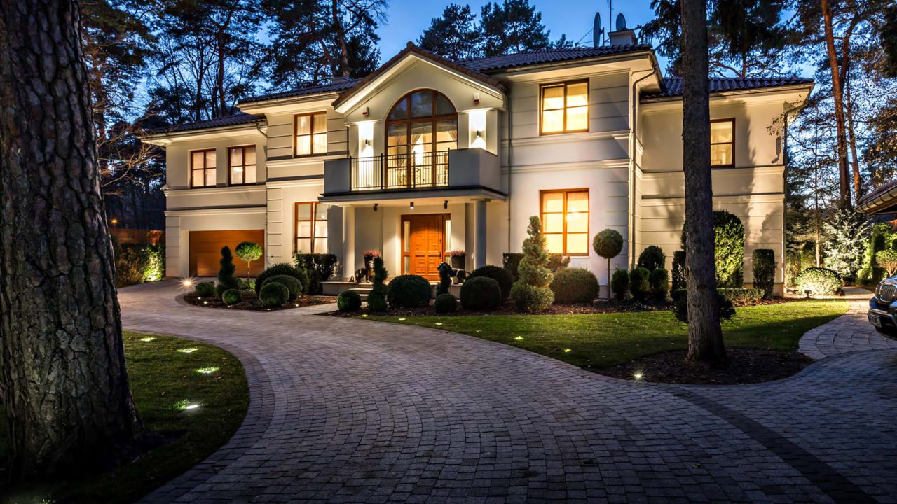 Konstancin Jeziorna Luxury Villa Residence - Warsaw, Poland