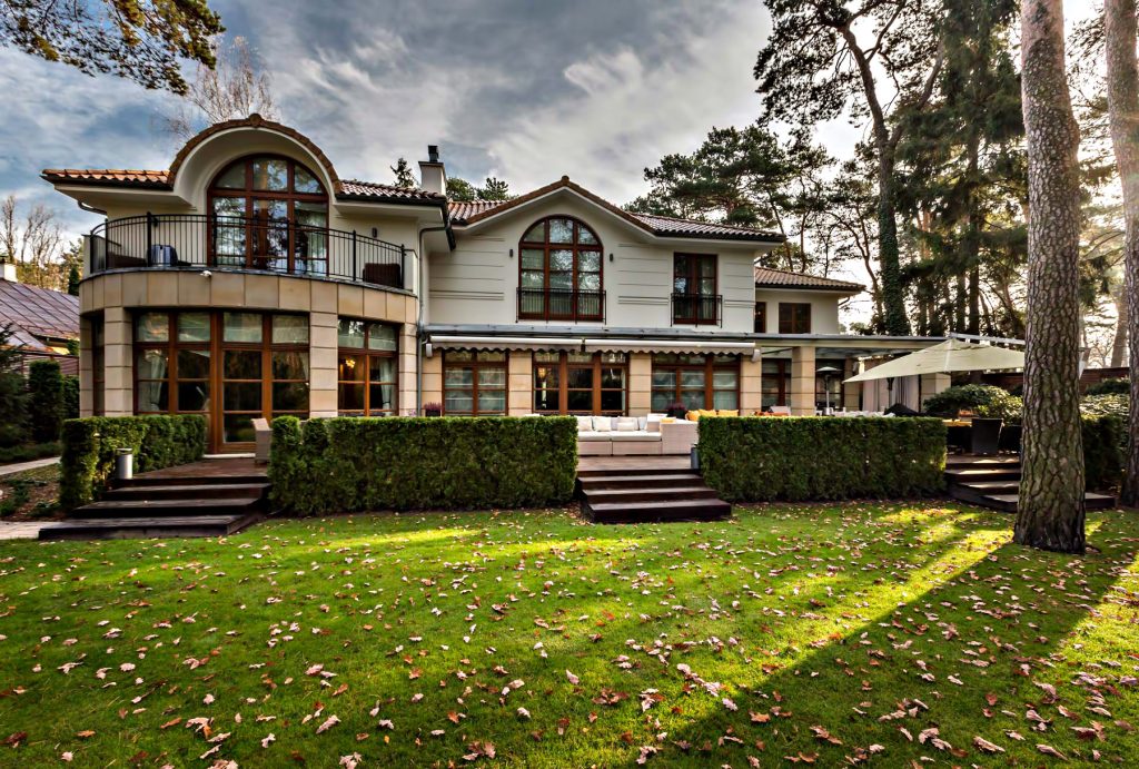 Konstancin Jeziorna Luxury Villa Residence - Warsaw, Poland