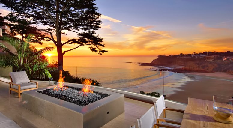 Oceanfront Luxury Residence - 171 Emerald Bay, Laguna Beach, CA, USA
