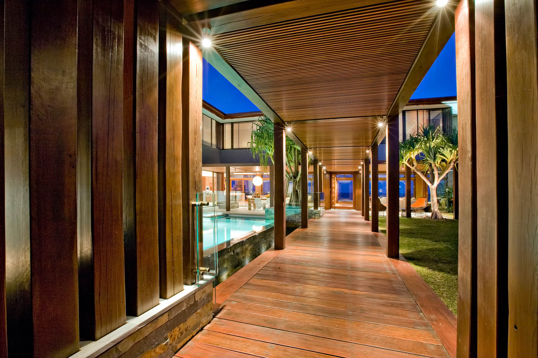 1 Albatross Residence - Mermaid Beach, Gold Coast, QLD, Australia