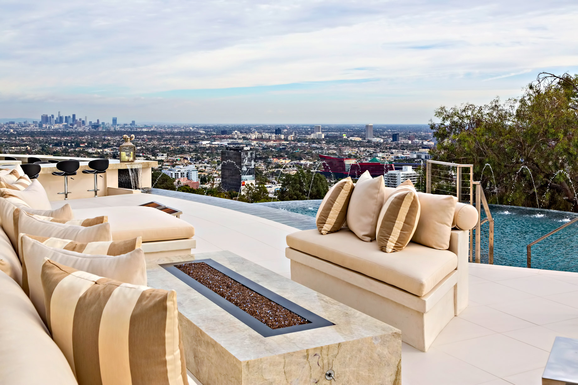Hollywood Hills Residence – 9380 Sierra Mar Dr, Los Angeles, CA, USA