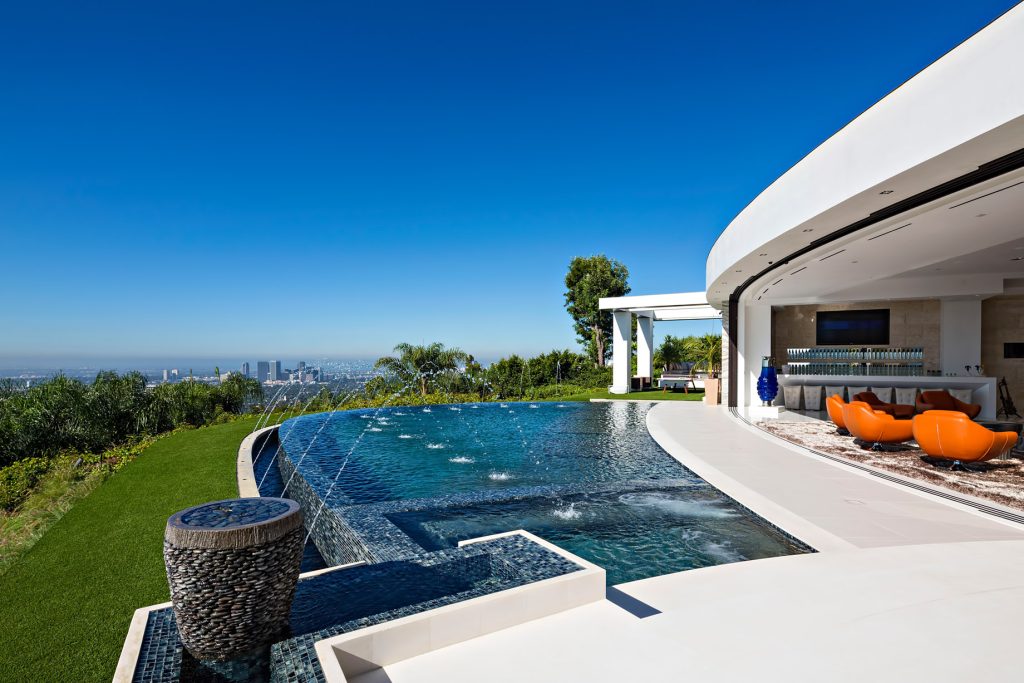 Luxury Residence - 1181 North Hillcrest Rd, Beverly Hills, CA, USA