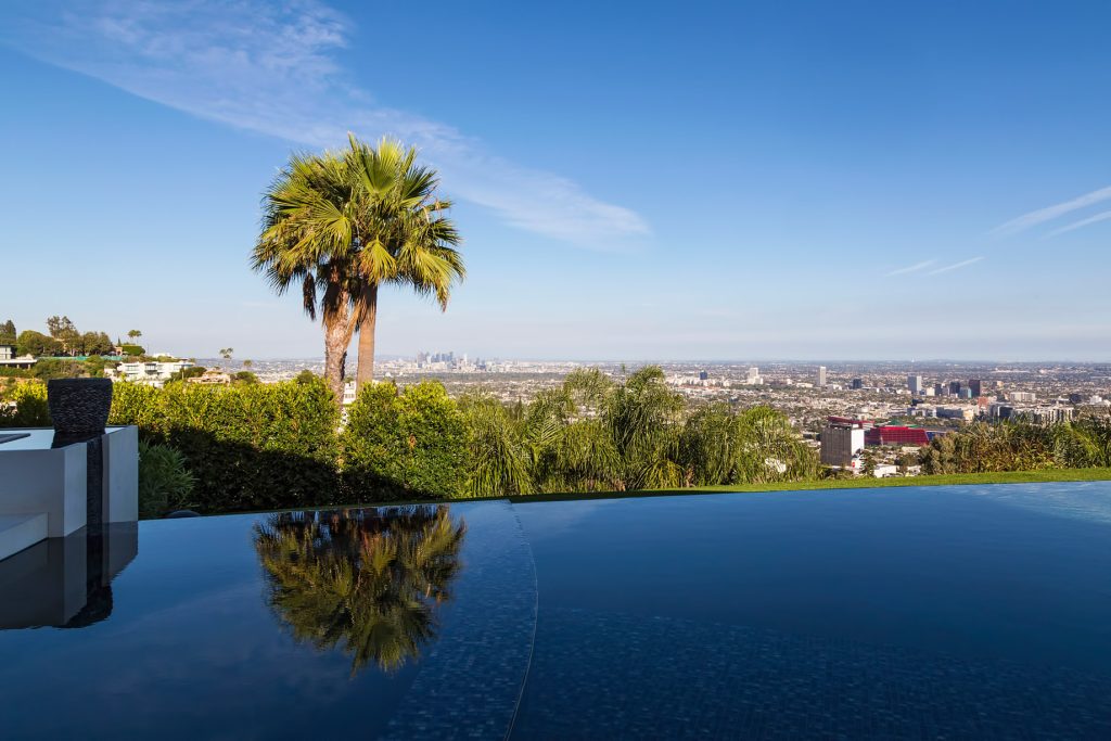 Luxury Residence – 1181 North Hillcrest Rd, Beverly Hills, CA, USA ...