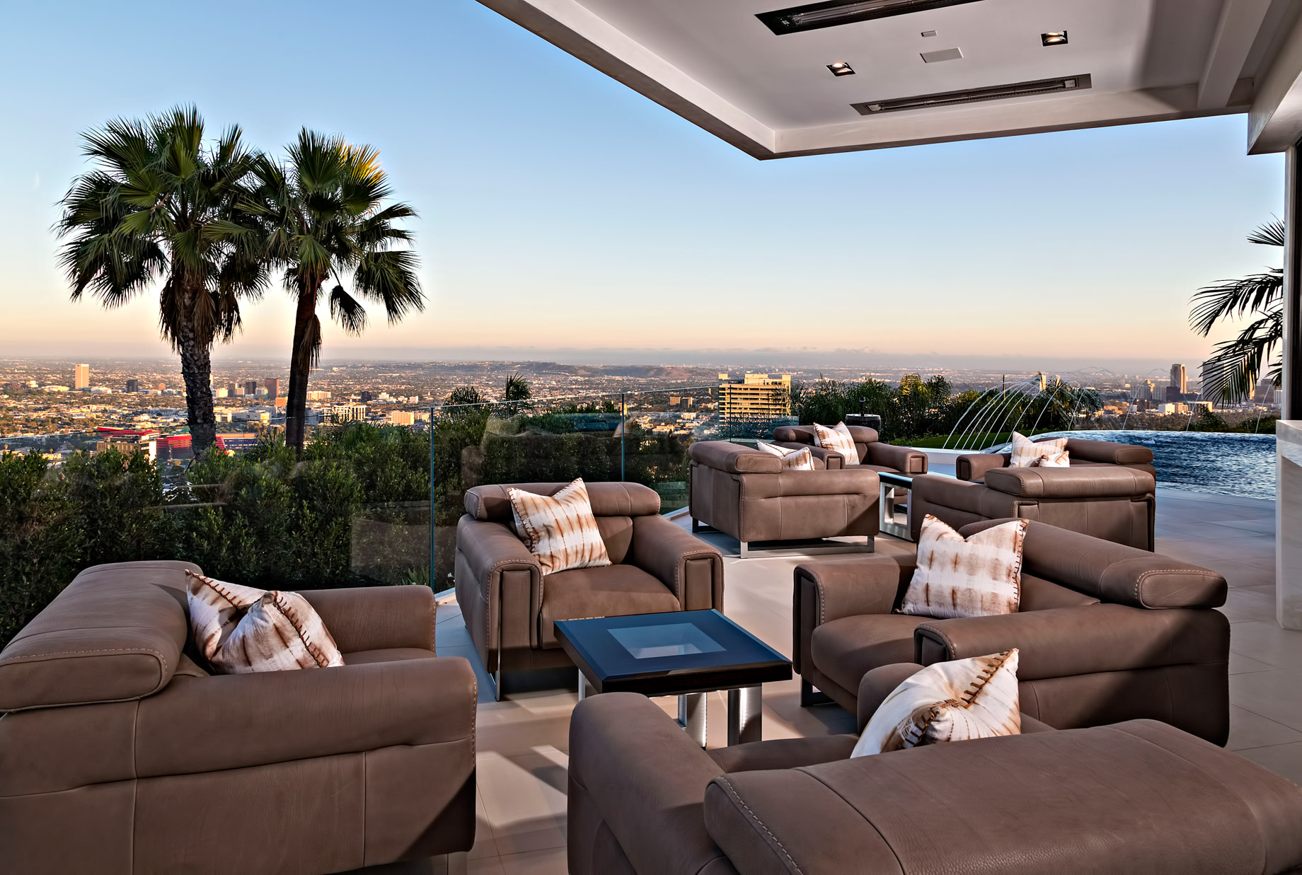 Luxury Residence - 1181 North Hillcrest Rd, Beverly Hills, CA, USA