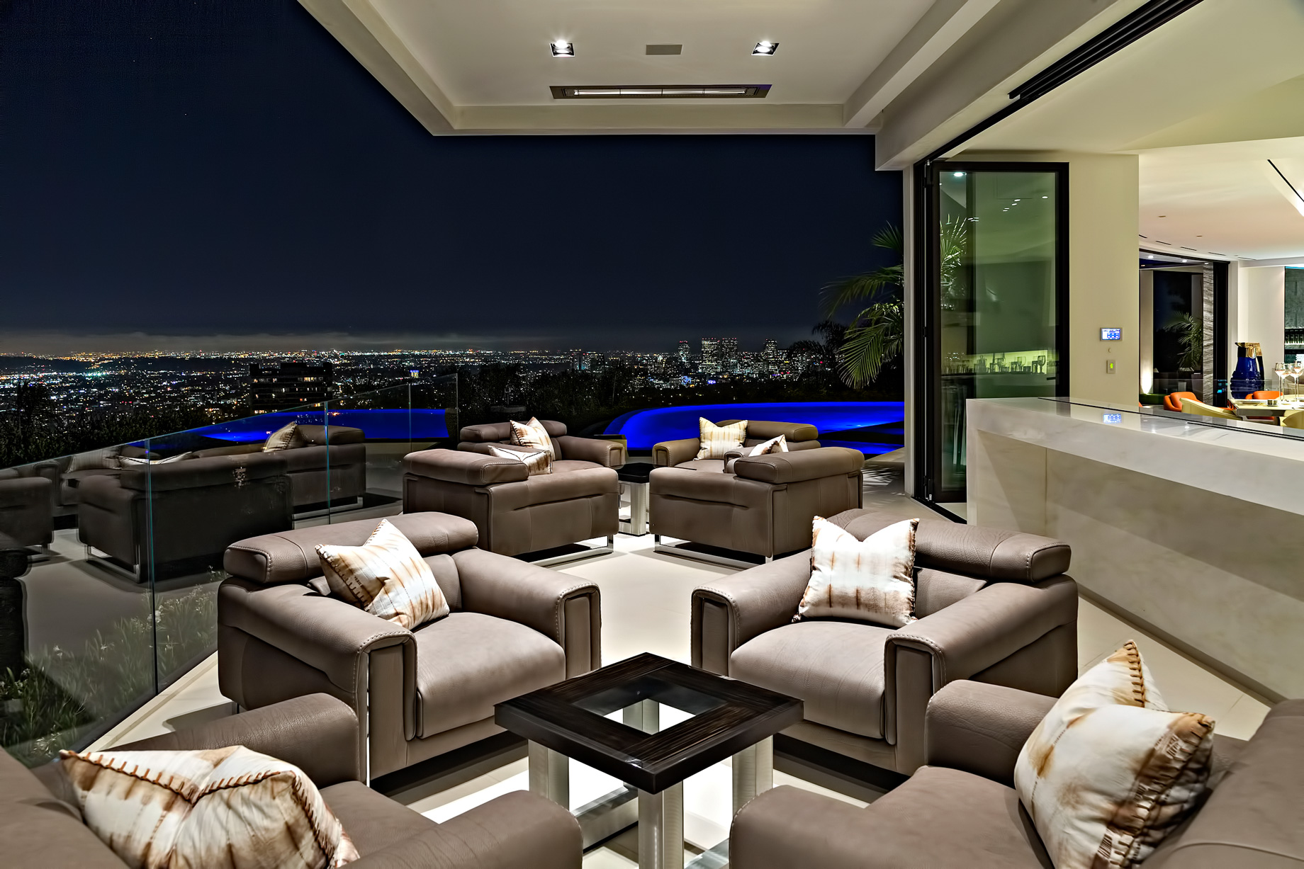 Luxury Residence – 1181 North Hillcrest Rd, Beverly Hills, CA, USA