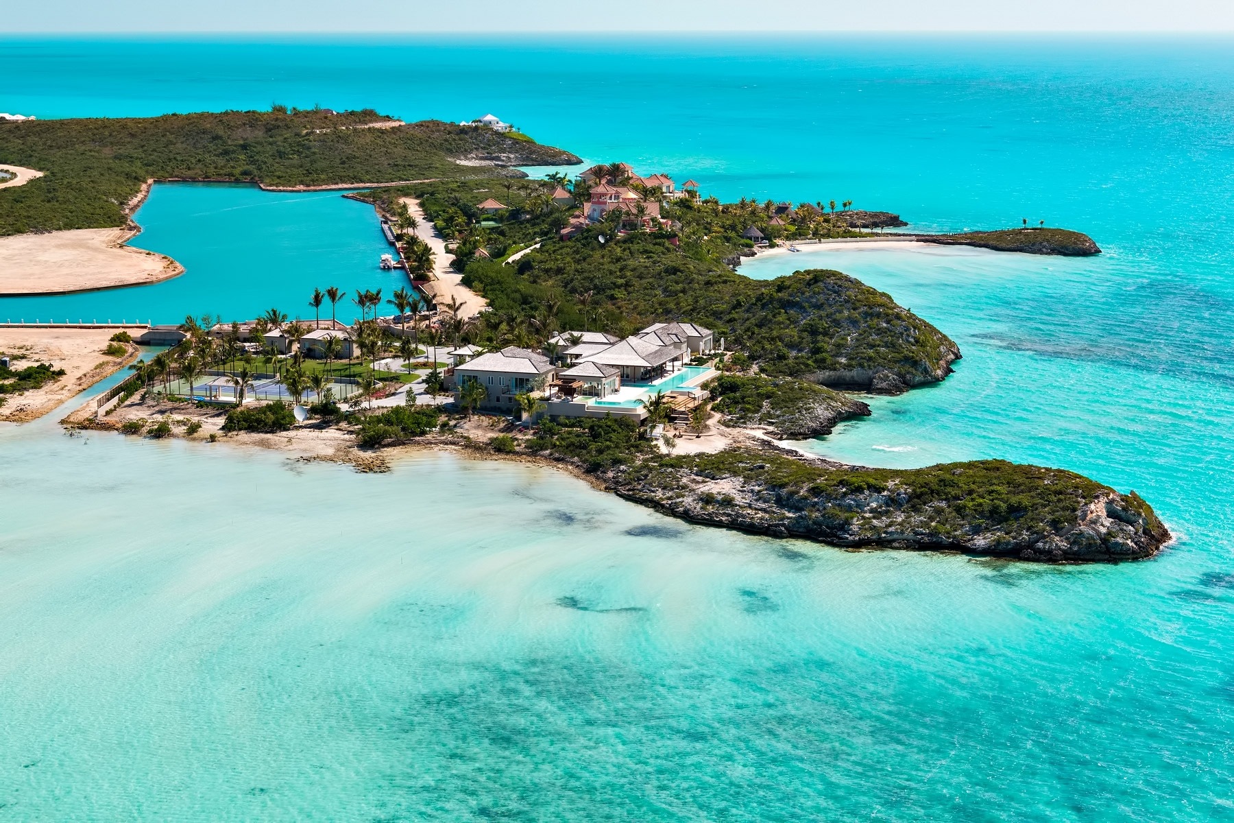 Turtle Tail Luxury Estate Villa – Providenciales, Turks and Caicos Islands