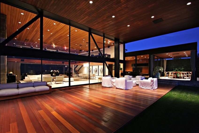 Architectural Nighttime Jewel - Trousdale Estates Luxury Home - 630 Clifton Pl, Beverly Hills, CA, USA
