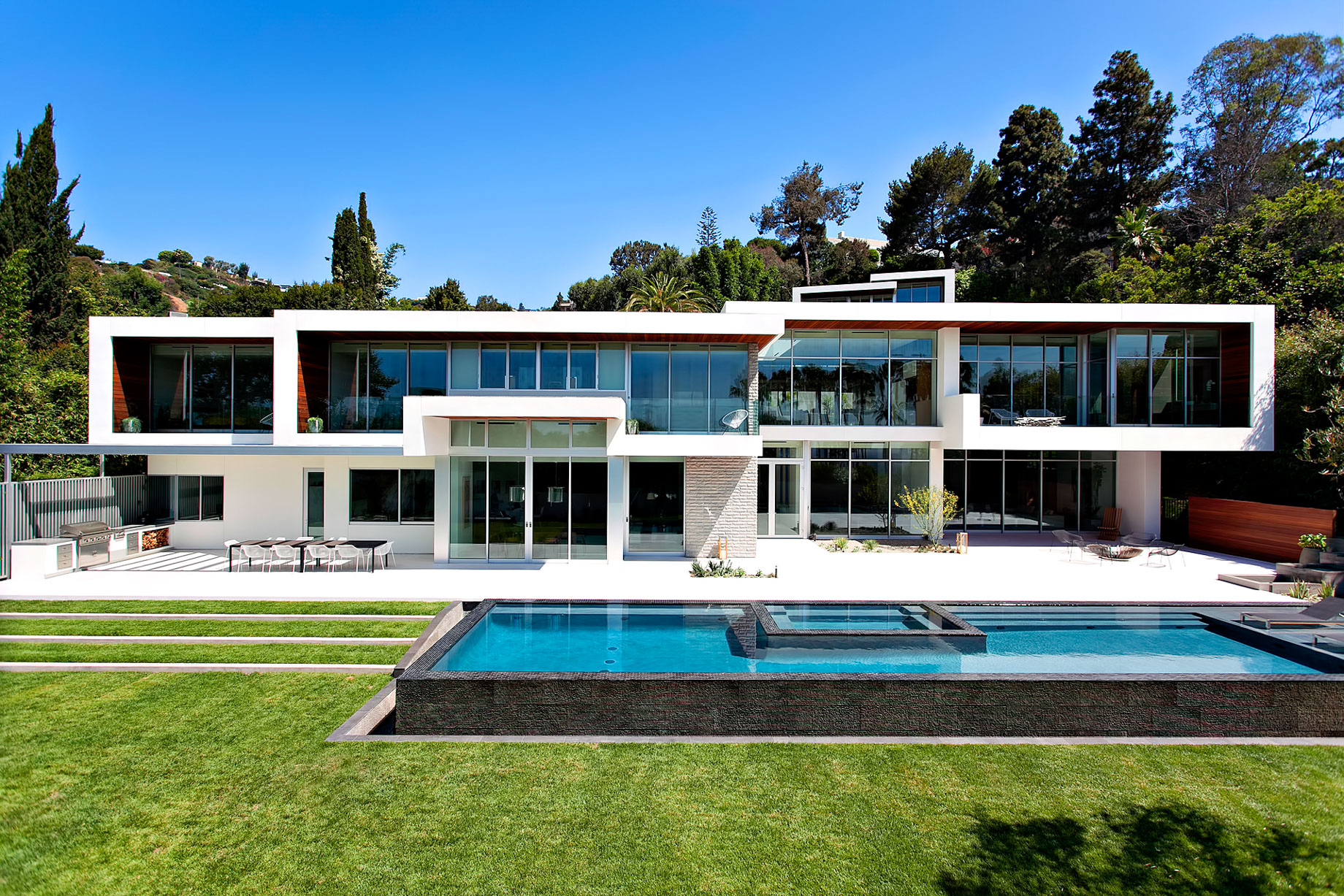 Luxury Home - 1232 Sunset Plaza Drive, Los Angeles, CA, USA