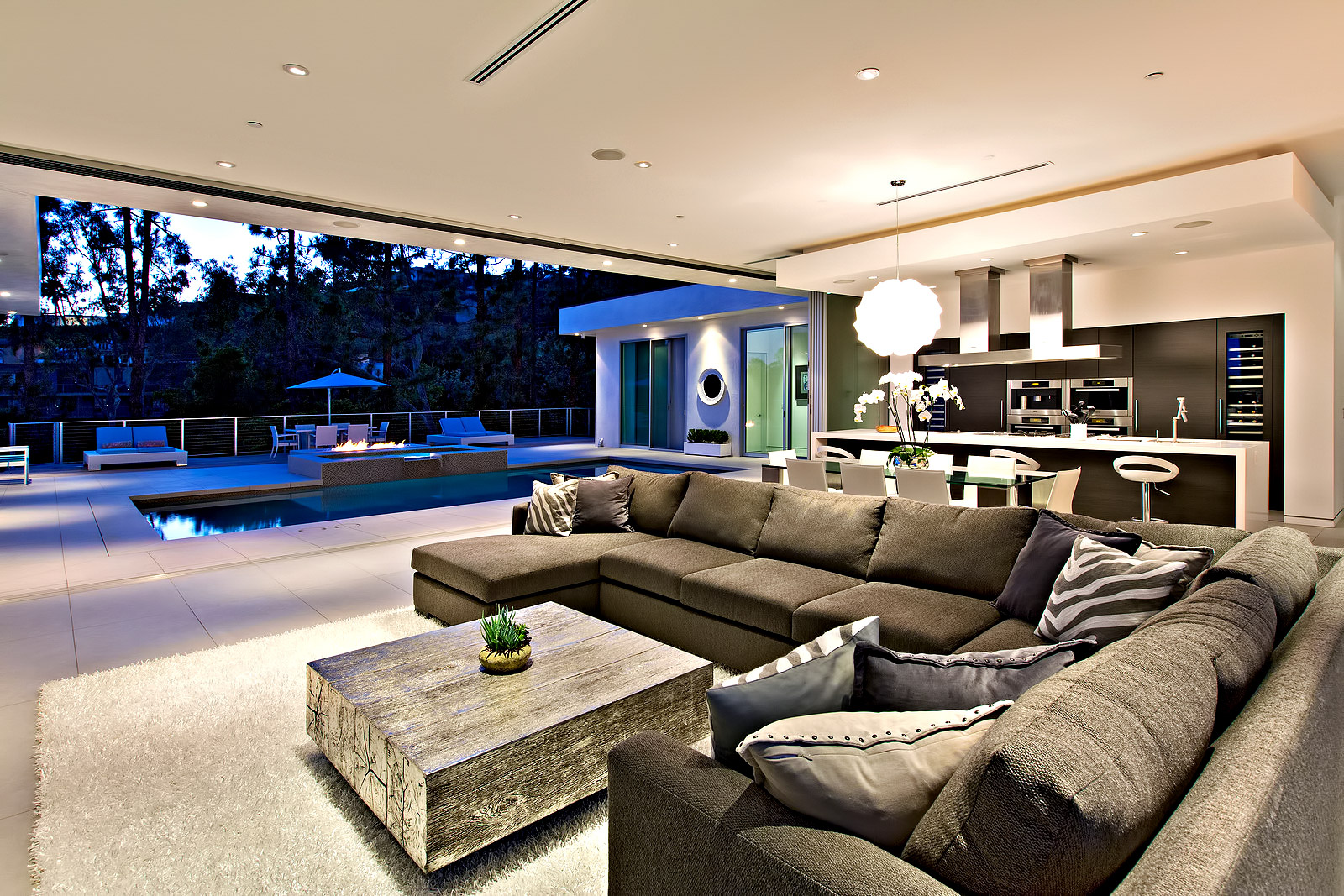 Trousdale Modern Contemporary - 1479 Carla Ridge, Beverly Hills, CA, USA