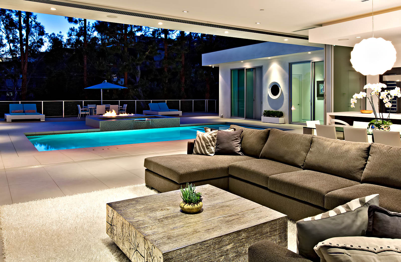 Trousdale Modern Contemporary – 1479 Carla Ridge, Beverly Hills, CA, USA