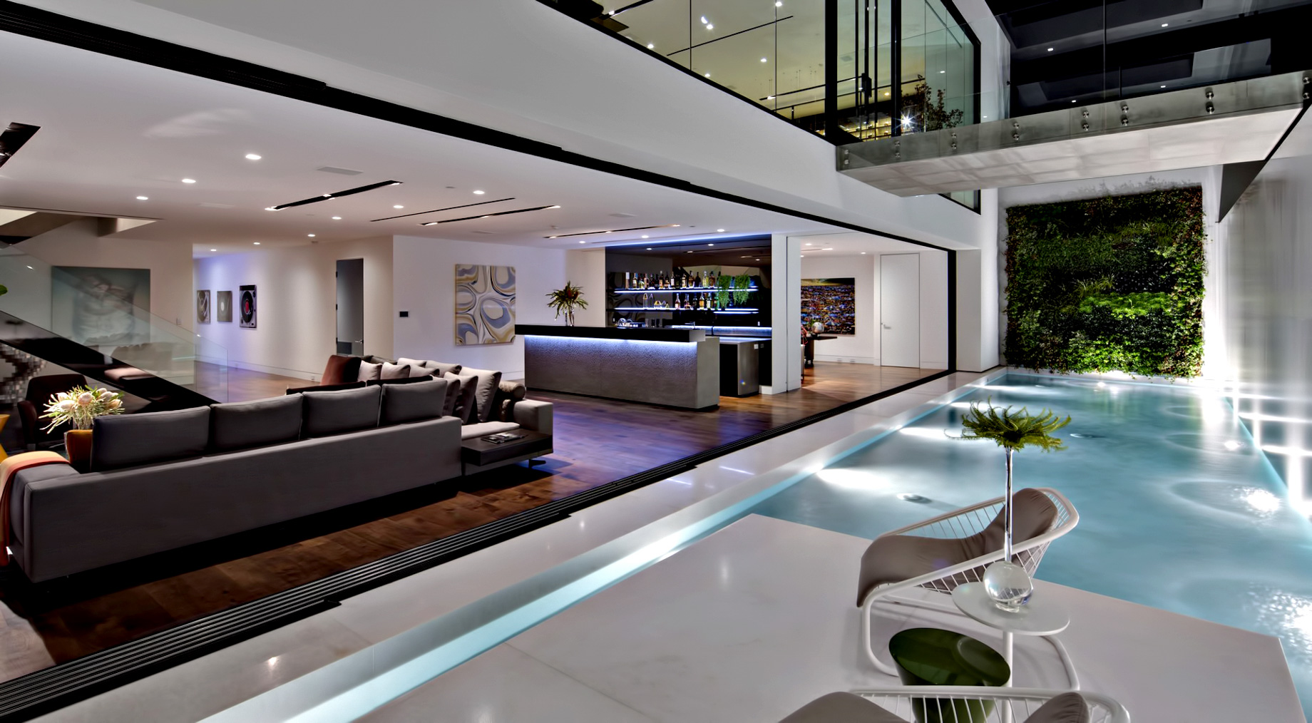 Trophy Modern Luxury Residence - 1442 Tanager Way, Los Angeles, CA, USA