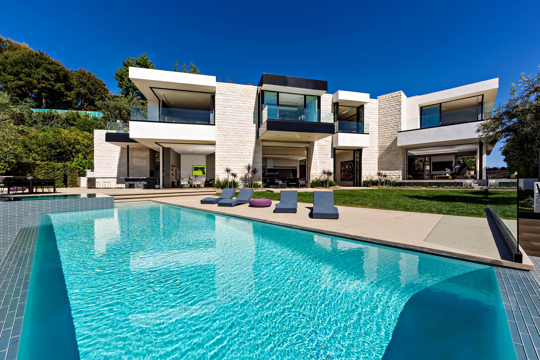 Bird Streets Luxury Contemporary - 9133 Oriole Way, Los Angeles, CA, USA