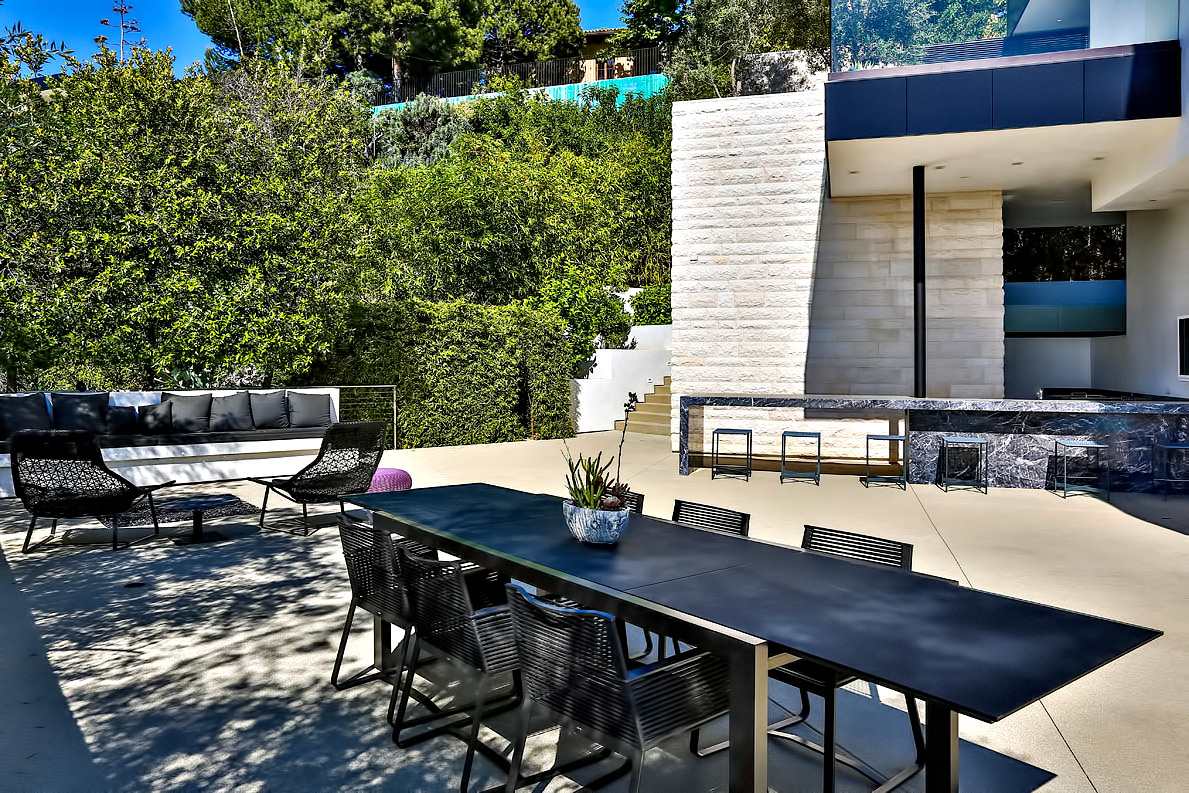 Bird Streets Luxury Contemporary - 9133 Oriole Way, Los Angeles, CA, USA