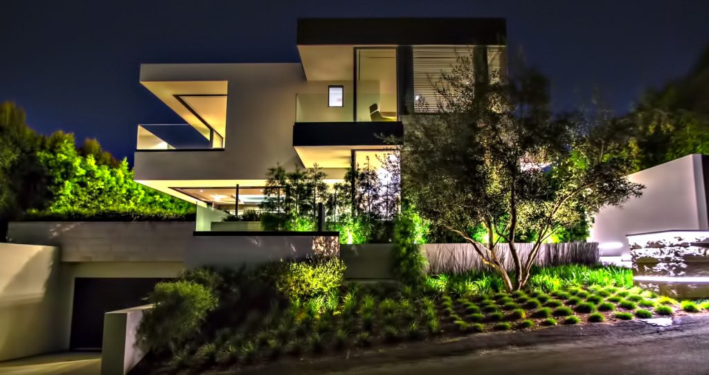 Bird Streets Luxury Contemporary - 9133 Oriole Way, Los Angeles, CA, USA