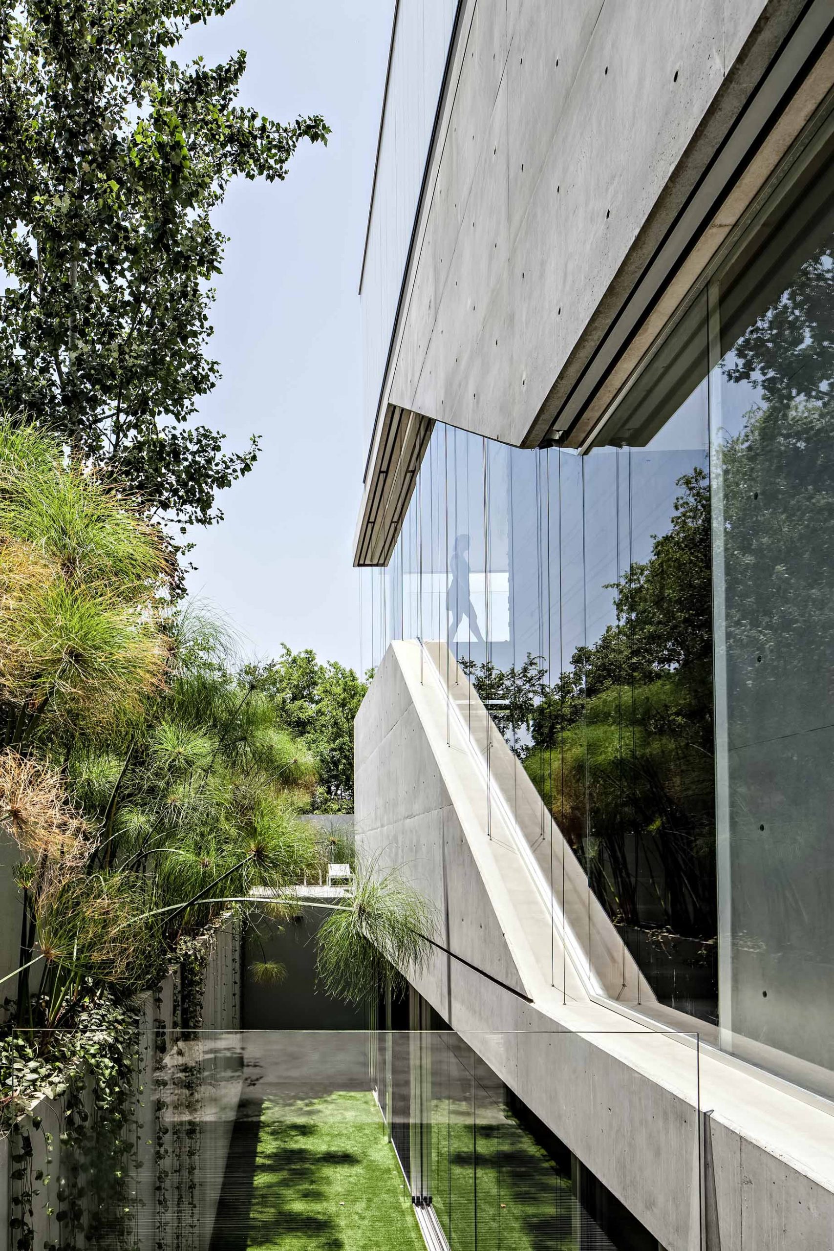 Concrete Cut Luxury Residence - Ramat Gan, Tel Aviv, Israel