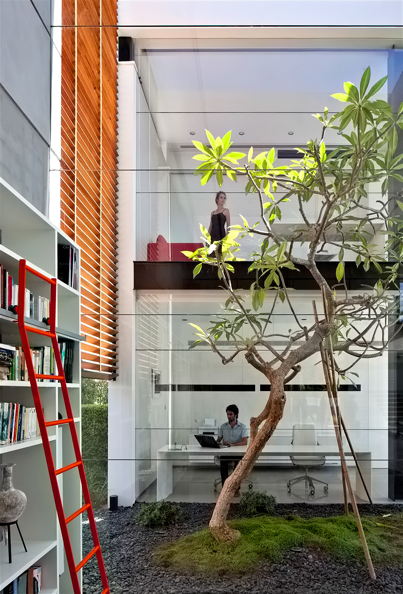 Contemporary Bauhaus Luxury Residence – French Carmel, Haifa, Israel