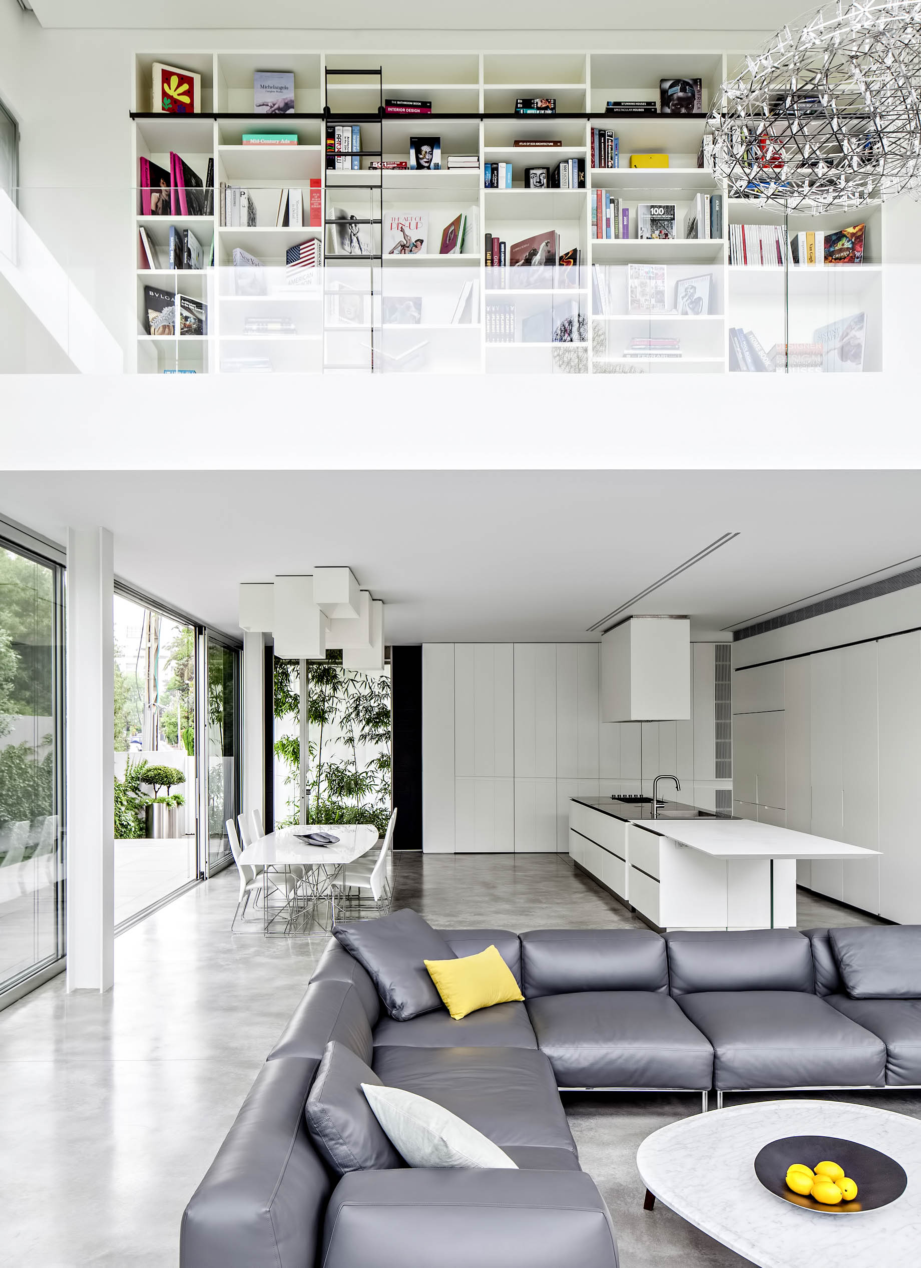 Concrete Cut Luxury Residence – Ramat Gan, Tel Aviv, Israel