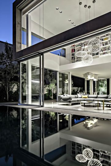 Concrete Cut Luxury Residence - Ramat Gan, Tel Aviv, Israel