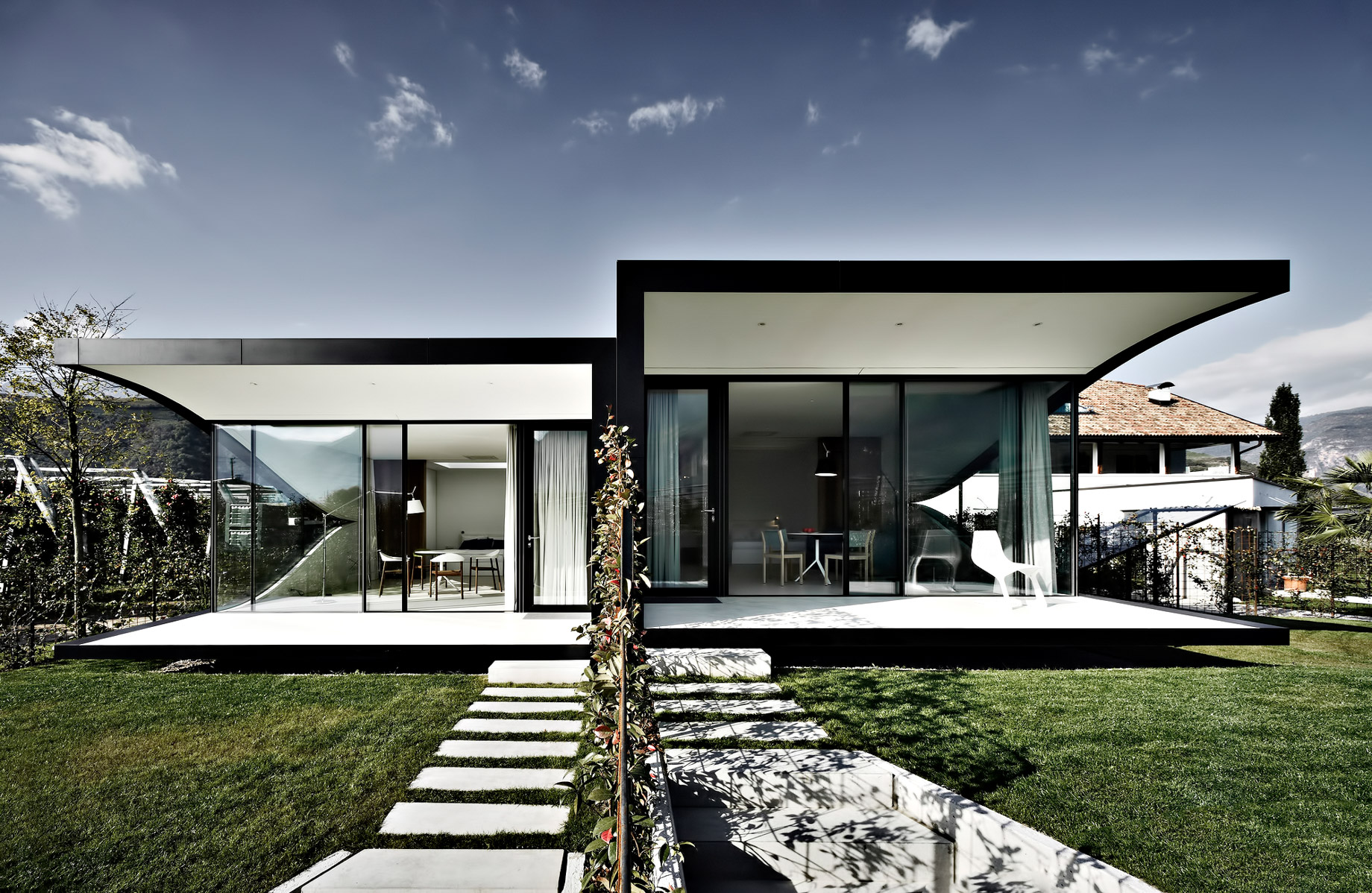 Mirror Houses Luxury Residence – Bolzano, South Tyrol, Italy