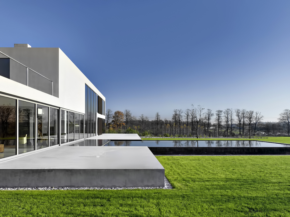 Aatrial House Luxury Residence – Opole, Poland