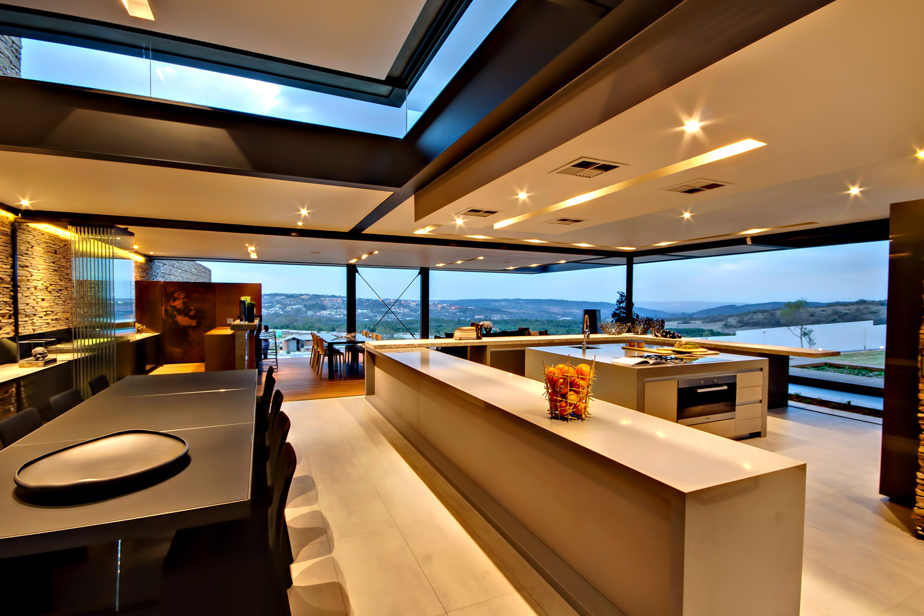 Boz House Luxury Villa – Mooikloof Heights, Pretoria, South Africa