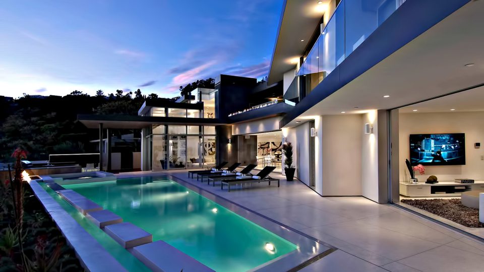 Hollywood Hills Modern - 1734 N Doheny Dr, Los Angeles, CA, USA