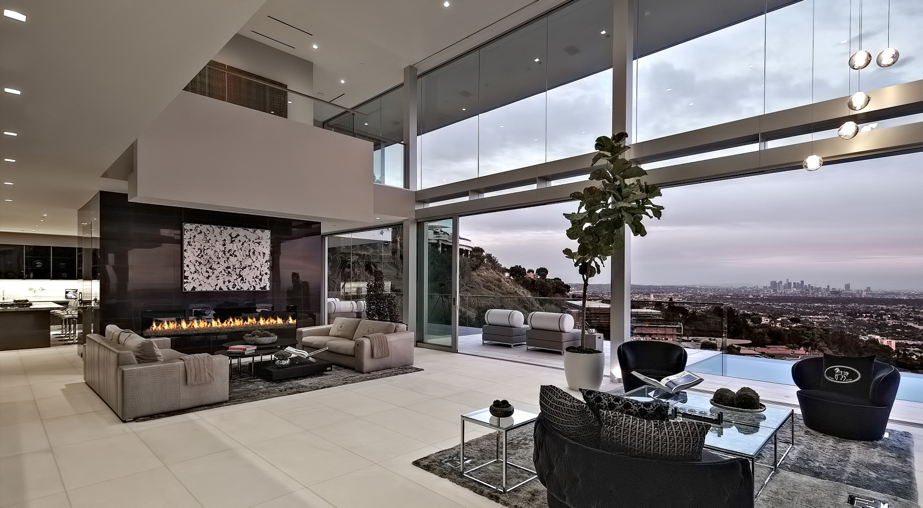 Front Row Modern – 9150 Oriole Way, Los Angeles, CA, USA