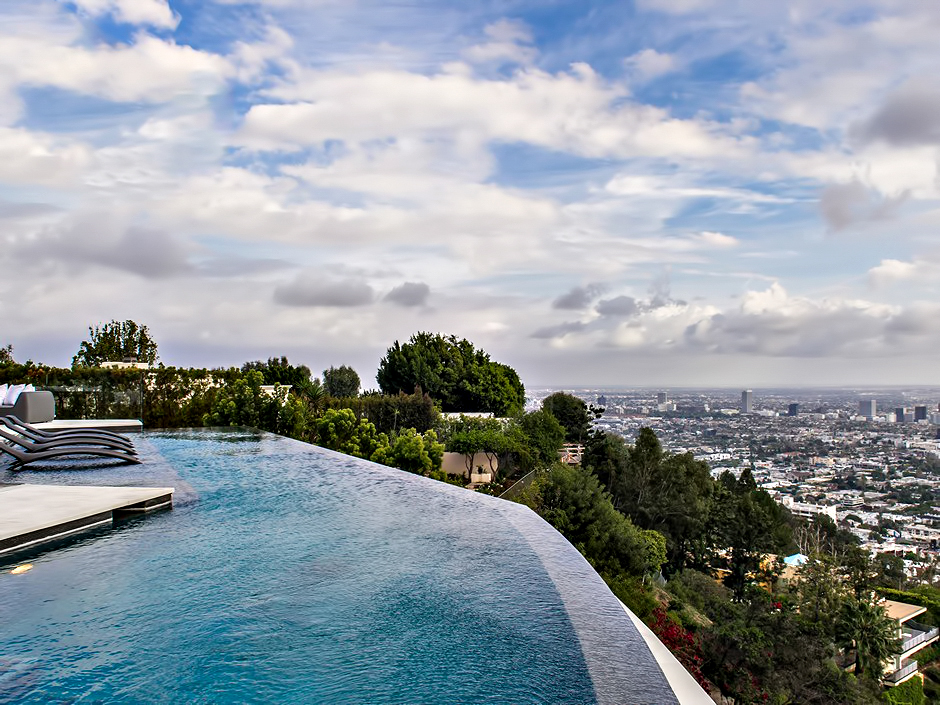 Winklevoss Luxury Home - 1423 Tanager Way, Los Angeles, CA, USA