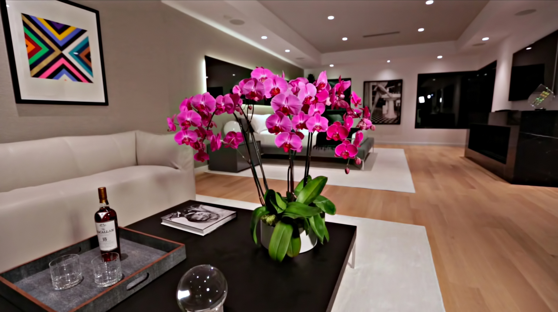 Hollywood Hills Home – 8931 St. Ives Drive, Los Angeles, CA, USA