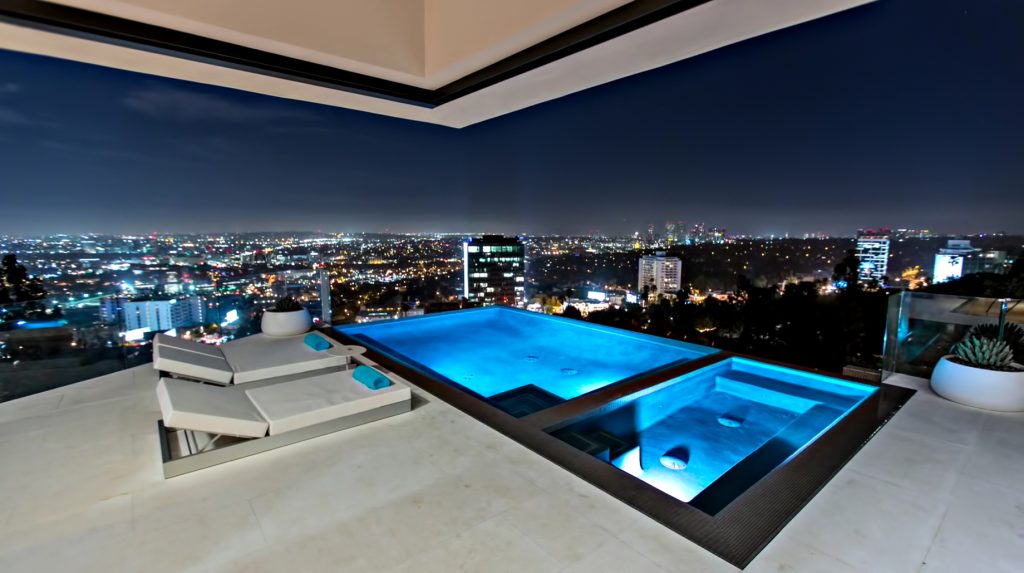 Hollywood Hills Home - 8931 St. Ives Drive, Los Angeles, CA, USA