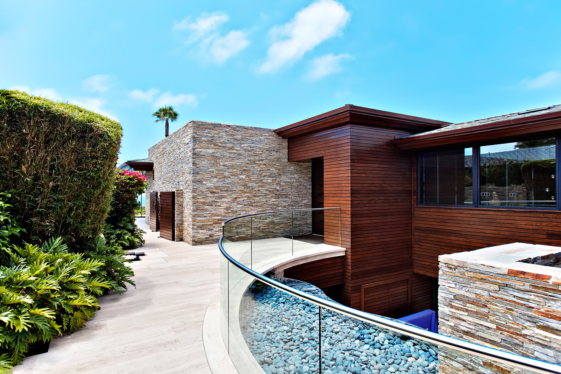 Oceanfront Modern – 11 Montage Way, Laguna Beach, CA, USA