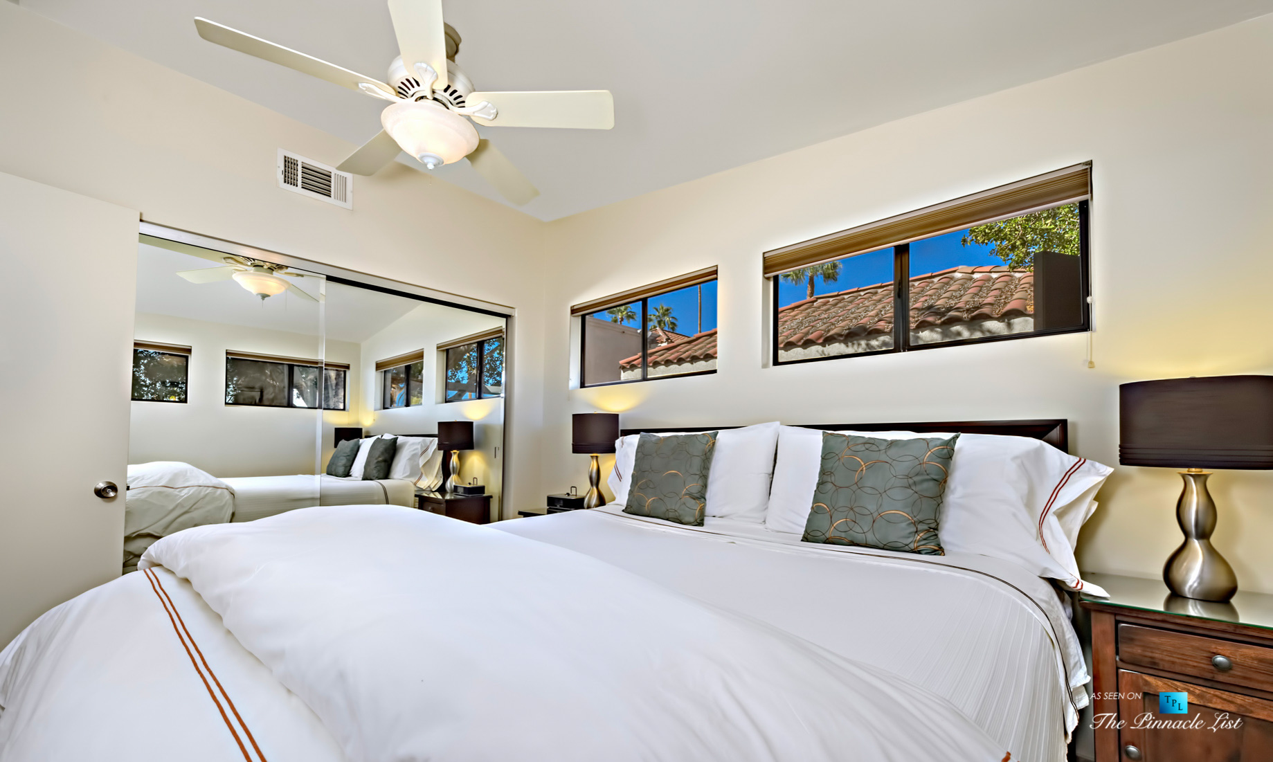 Avance Hotel - 537 S Grenfall Rd, Palm Springs, USA