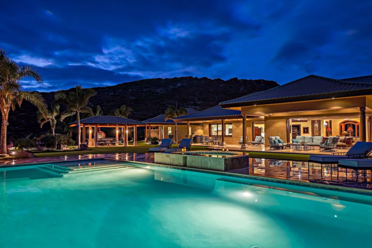 Maui Oceanview Estate 454 Wailau Place, Lahaina, HI, USA The