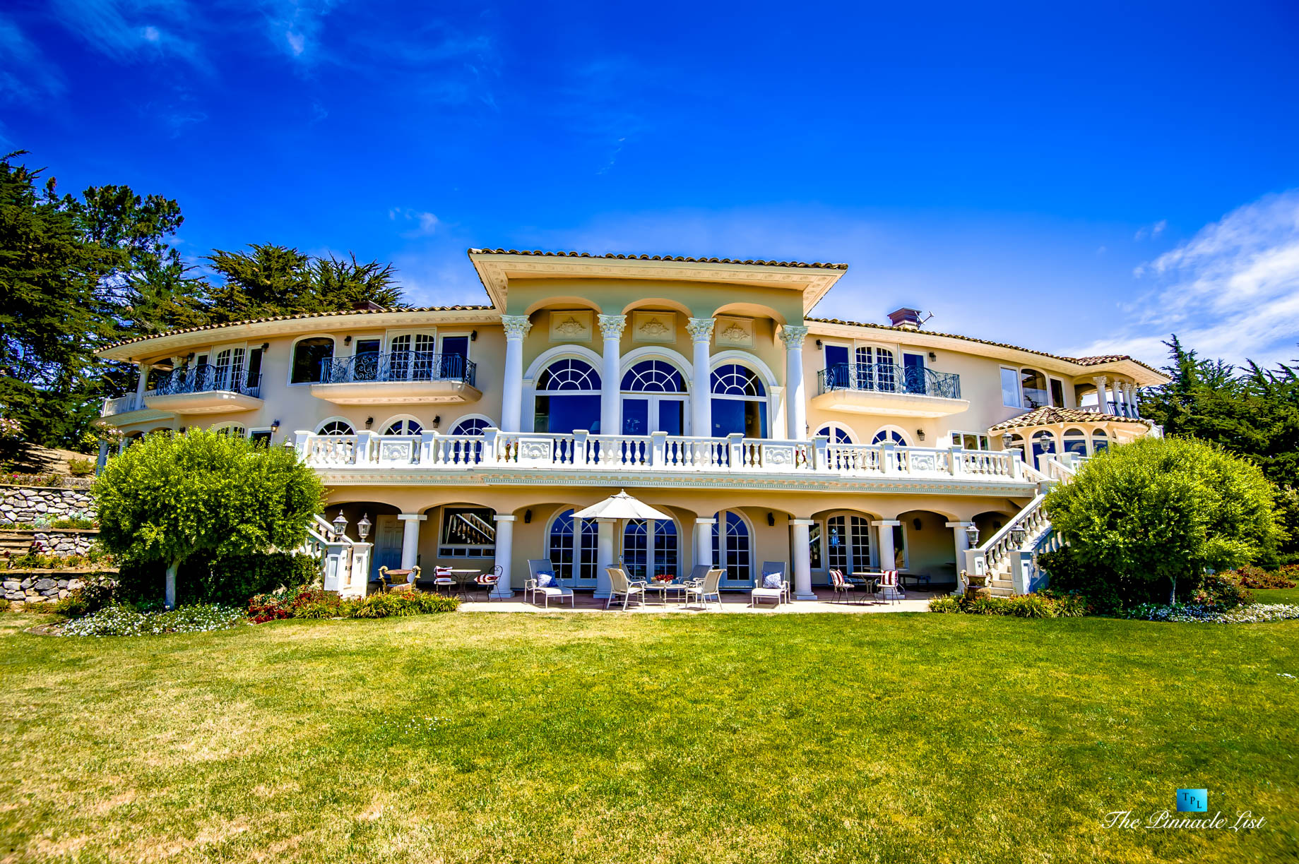 Villa Viscaya Estate – 112 Holiday Dr, La Selva Beach, CA, USA