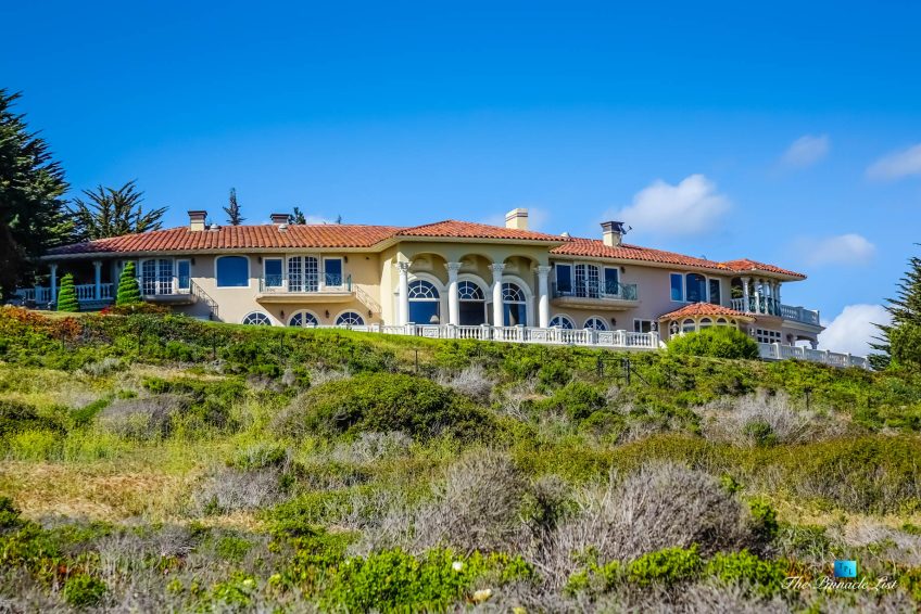 Villa Viscaya Estate - 112 Holiday Dr, La Selva Beach, CA, USA