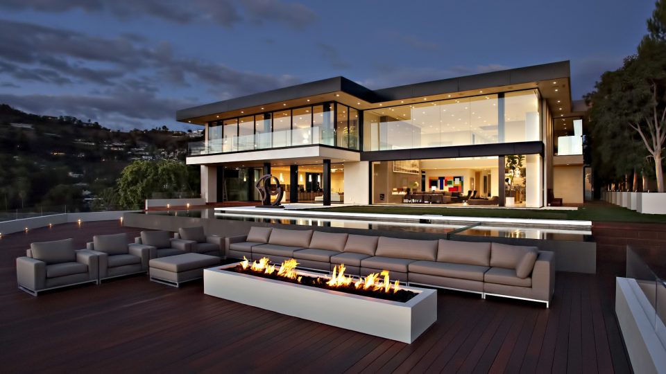 The Crown Estate - 1423 Oriole Dr, Los Angeles, CA, USA