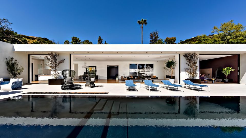 Trousdale Luxury Modern - 1220 Loma Vista Dr, Beverly Hills, CA, USA