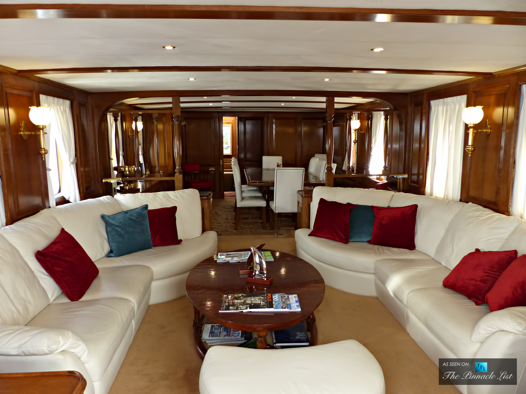 Fleurtje – Four Classic Superyachts Offering Timeless Elegance and Modern Comfort