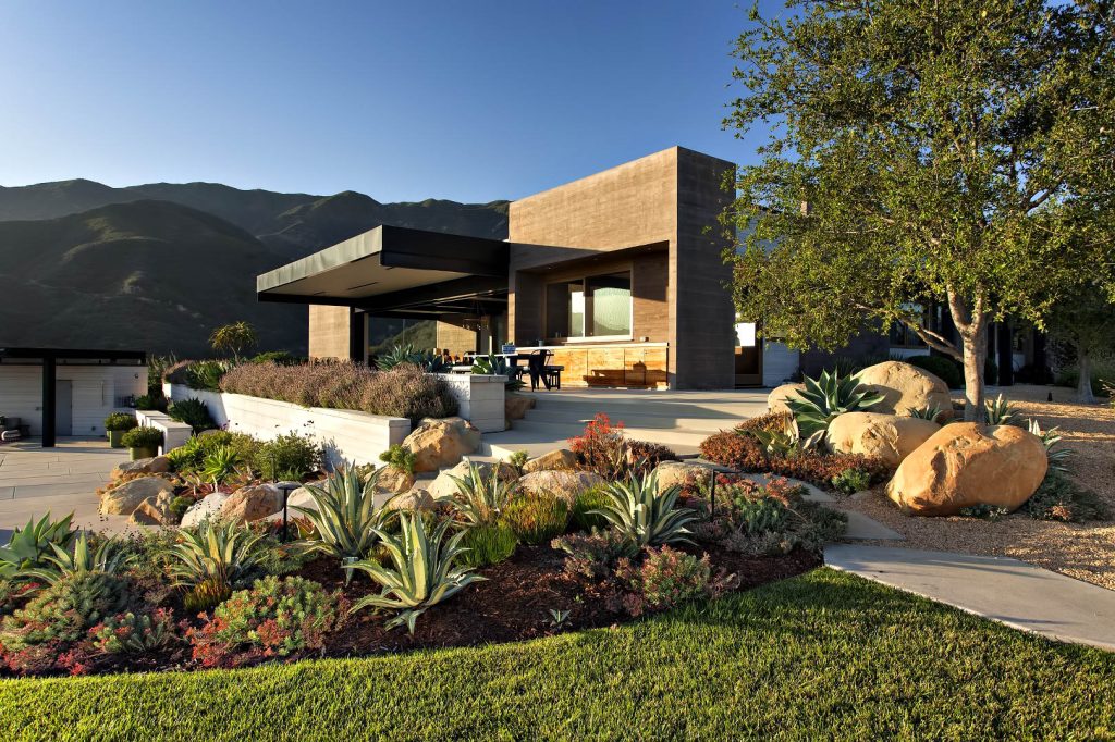 Toro Canyon House 3660 Toro Canyon Park Rd, Montecito, CA, USA The