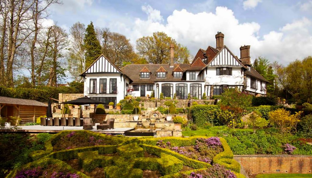 John Lennon’s Former Kenwood Home Weybridge, Surrey, England 🏴󠁧󠁢󠁥󠁮󠁧󠁿