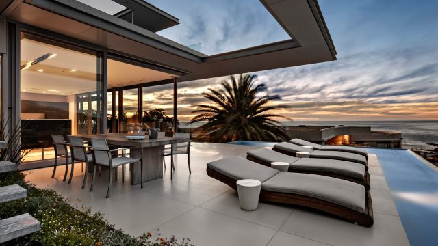 Bond Luxury Villa - 8 First Crescent, Camps Bay, South Africa