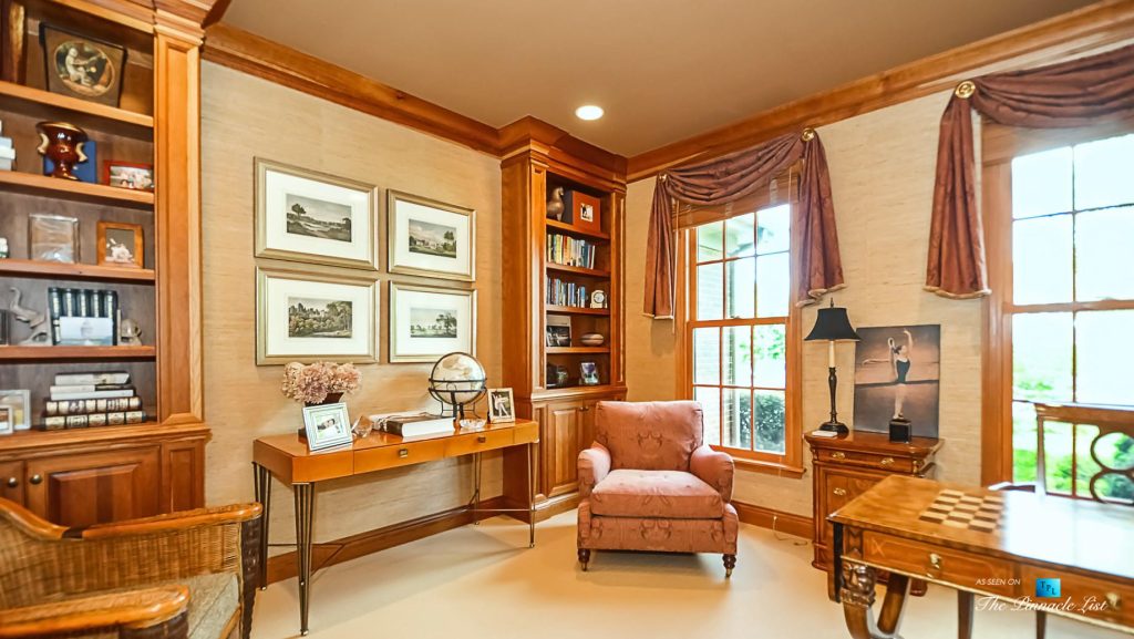 27 Marywood Trail, Wheaton, IL, USA 🇺🇸 SOLD 875,000 Michael