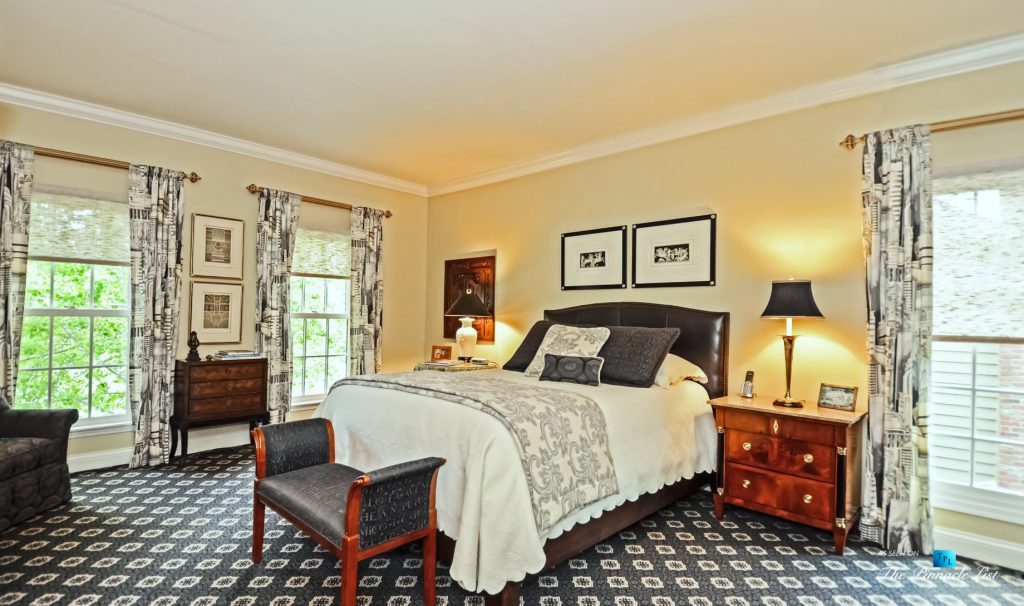 27 Marywood Trail, Wheaton, IL, USA 🇺🇸 SOLD 875,000 Michael